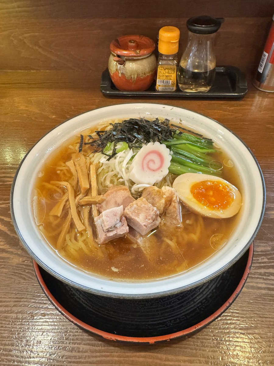 cyber_kiyo's tweet photo. らーめんおもと
6月限定
淡麗鯖煮干中華蕎麦 冷 中盛 ￥1150-
冷なのに強烈な鯖節感。
カナリ美味しい。
コレ温だったら更に美味しいと思う。 https://t.co/OqGk8REsoR