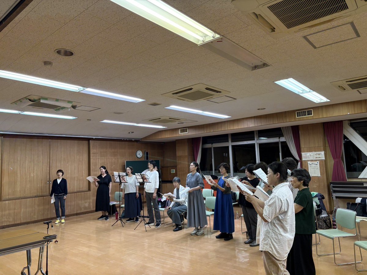 reimeinet's tweet photo. 【今後のスケジュール】

見学・入会ご希望の方は、
メールまたはDMにてお気軽に🎶

台風を吹き飛ばす歌声🫪

🔽練習日・会場
6/27住吉
7/4   住吉
7/11  東京都合唱祭

🕰️練習時間
17:50 集合・会場設営
18:00〜 全体練習
20:30 終わりの会・片付け
20:45 会場撤収

 #合唱  #府中市  #社会人サークル https://t.co/FJ7sNwP6f2
