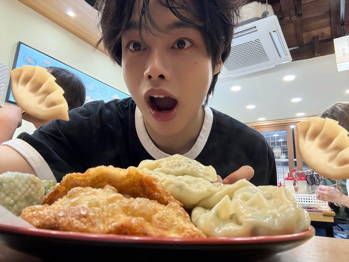 HANBIN_FANPAGE_'s tweet photo. [🌤 ON ☀️DAY]
__________20260628________

#HANBIN
#hanbinori
#NgoNgocHung https://t.co/XraAeeFIFl