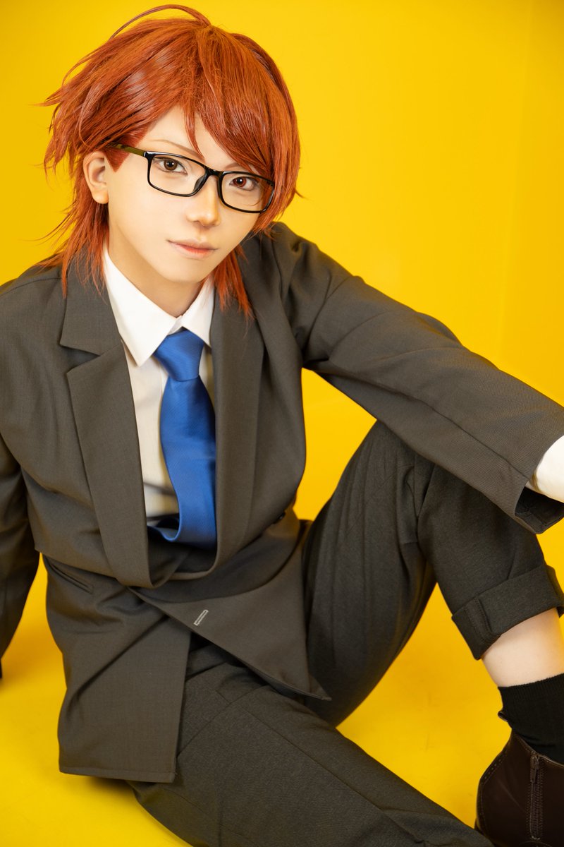 chocoxminto's tweet photo. 【cos*18✈】

　全体会議👓

.
￣￣￣￣￣￣￣￣￣￣￣￣￣￣￣￣￣￣￣￣￣￣
　西園練牙 ／photo:@guld_krone 
　#18trip_cos　#スタジオアローズ
　⚠衣装一部不備あり⚠ https://t.co/ApYTPTAjqa