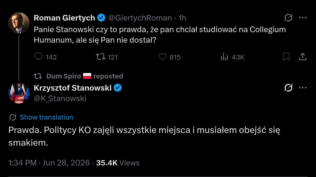 procesor_x's tweet photo. Roman Giertych jest jak takie kleiste świeże psie gówno, w które wdepnęło się na trawniku. Wkurwia, śmierdzi i nie chce się odlepić. 

ps. trzeba przyznać, że żadna inna partia nie dorobiła się takiego raka w swoich szeregach, gratulacje @donaldtusk https://t.co/9P9LMUnT9e