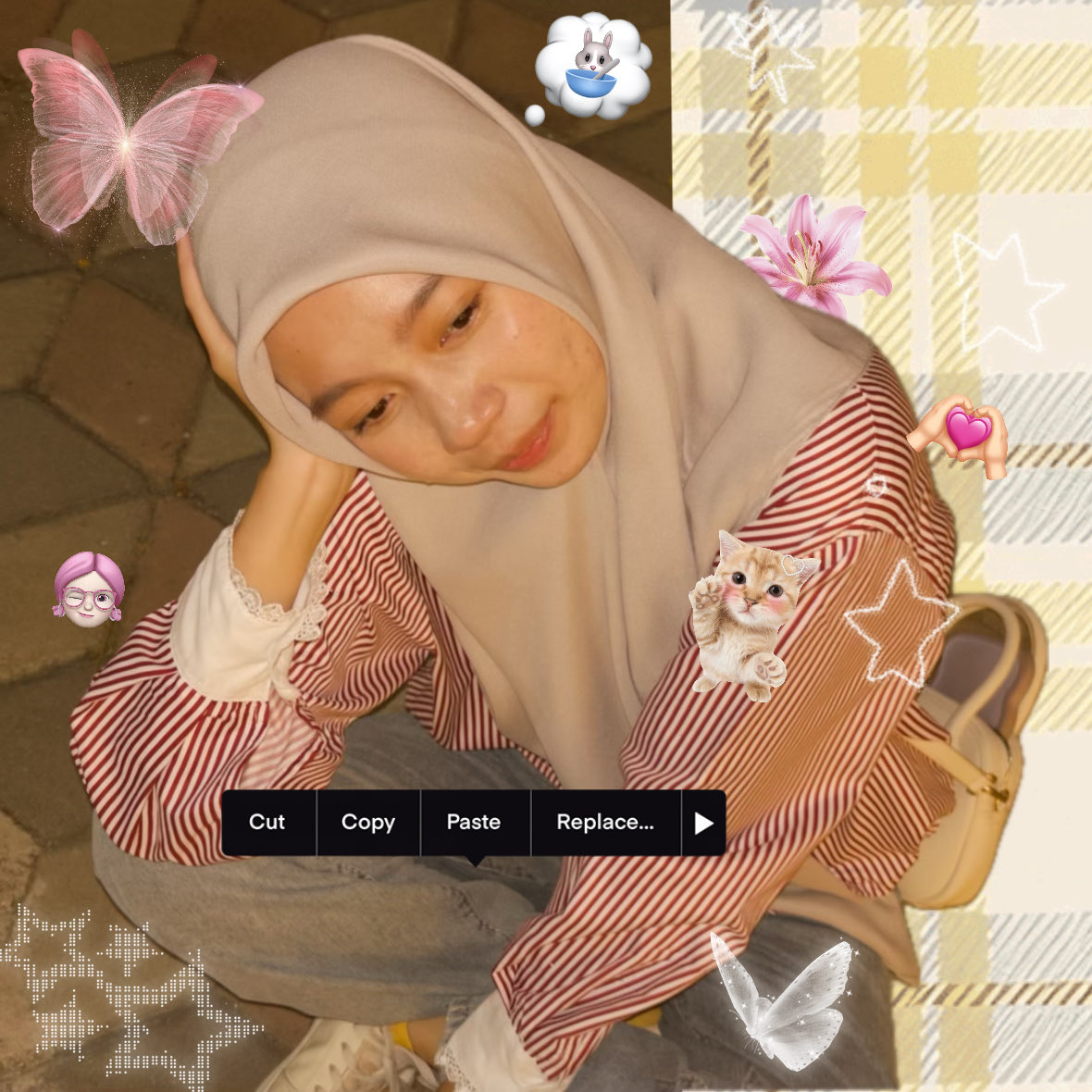 fathiasacc's tweet photo. abis nyoba edit di meitu stikernya bagus semuaa👀🤩 https://t.co/CqfuHfK1Kt