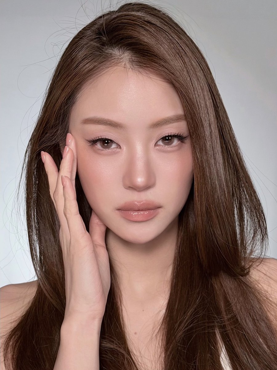 phylumfern's tweet photo. ใบหน้าสวยสมส่วนมาก ทุกองค์ประกอบลงตัวไปหมด มองมุมไหนก็สวยจริง ๆ 🥹🥹🥹 https://t.co/TRqPRoEqVB