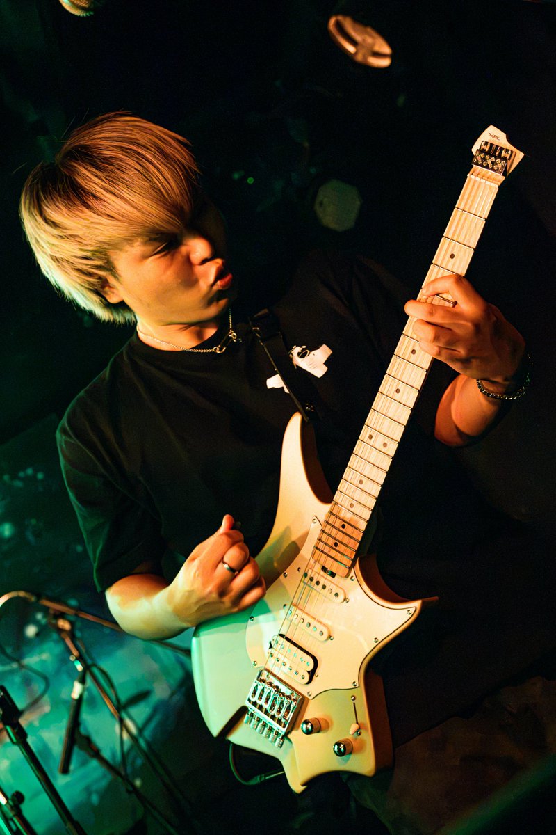 k_tenki_photo's tweet photo. 青の流星群 @ navey floor AKASAKA 2026.6.24
#青の流星群
#KNOTman https://t.co/2RGu4L1Sus