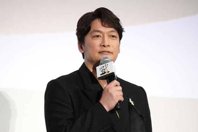 Relax_Subcultur's tweet photo. 稲垣吾郎×草彅剛×香取慎吾「バナ穴 BANA_ANA」公開　前作から8年「やるやる詐欺にならなくて本当に良かった」 : 映画ニュース https://t.co/zLHok616Ra https://t.co/YbdwrsWBKk