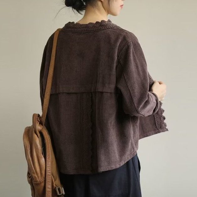 alsaaspill's tweet photo. jaket corduroy gini ternyata cakep bangettt, mana detail bagian depannya juga keren😭☝🏻 https://t.co/aUfglRVd8V