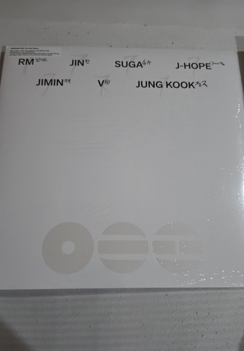 KChejin's tweet photo. WTS/LFB
PH ONLY

V Arirang Vinyl Target exclusive - 2800
Arirang De Luxe Color version Vinyl - 2800
Arirang Rooted in Music Target - 2200

All onhand and ready to ship

Bts rm jin suga jhope jimin v jk https://t.co/aMfYgVIp6H
