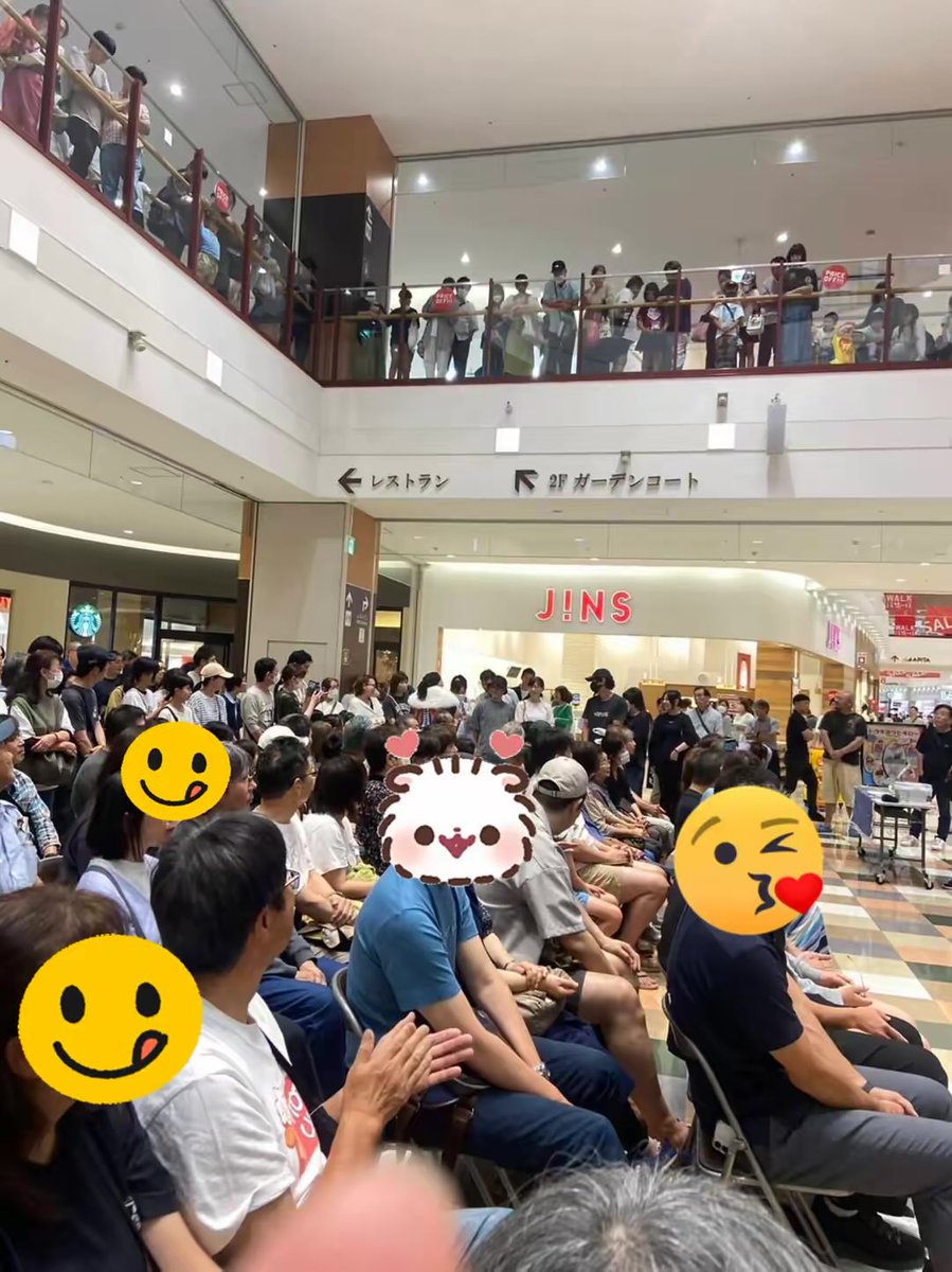 CHA_tokyohero's tweet photo. 本日のモノマネステージ
たくさんの皆様が観覧くださり
わたしもめちゃ嬉しかったです。
「告知やTikTok見て来たよ！」
「楽しみにしてたよ！」
お声がけが何よりの励みになります。
またレパートリー増やして
帰ってきたいです！ https://t.co/fngNQiQX62