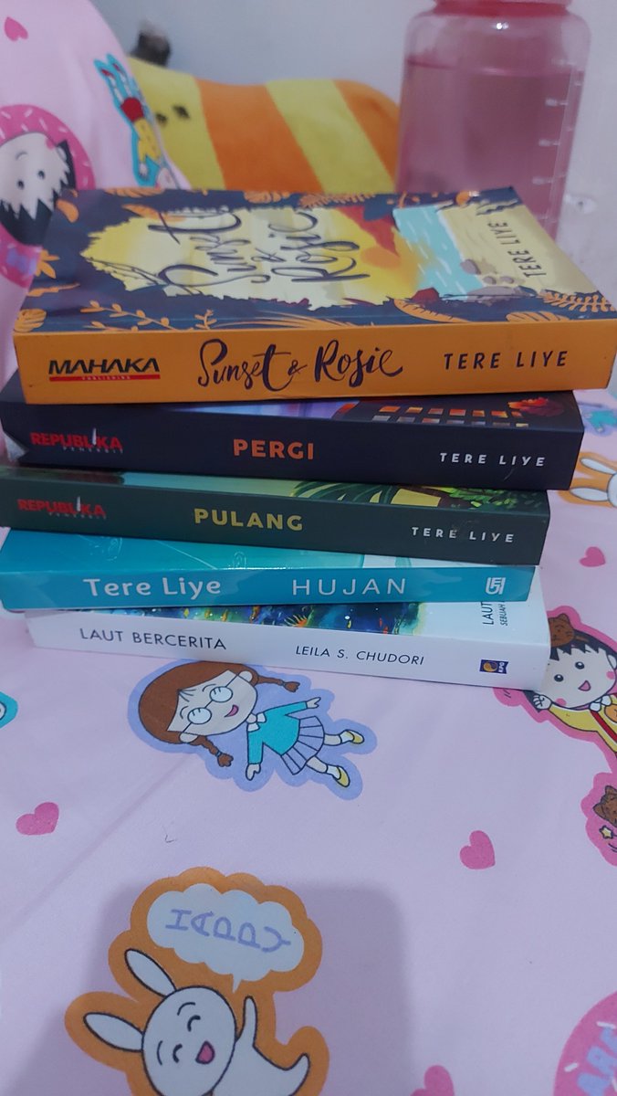 grilledsnapper's tweet photo. brb binge reading ampe jereng https://t.co/SqBKVRJGu5