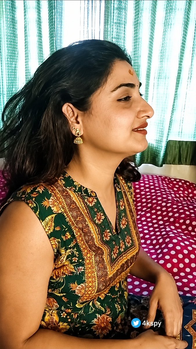 4Kspy's tweet photo. Sarika aunty best ever  Show 💥💥👇💥💥👇
6 videos
Link💥👇
https://t.co/y7UGozfS0I
https://t.co/y7UGozfS0I https://t.co/nuwENYo9uv