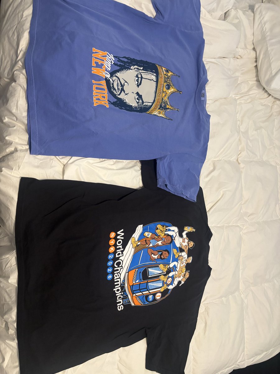 JoshSartorius1's tweet photo. 1st of my many purchased @nyknicks championship gear arrived 🟠🔵 @barstoolsports https://t.co/sEdjyDZRiM