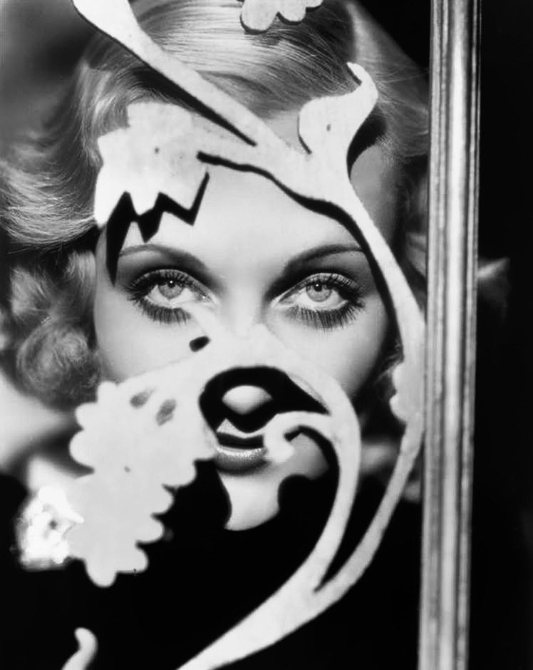 Suzanne08253534's tweet photo. Carole Lombard https://t.co/nYcA6yiExC