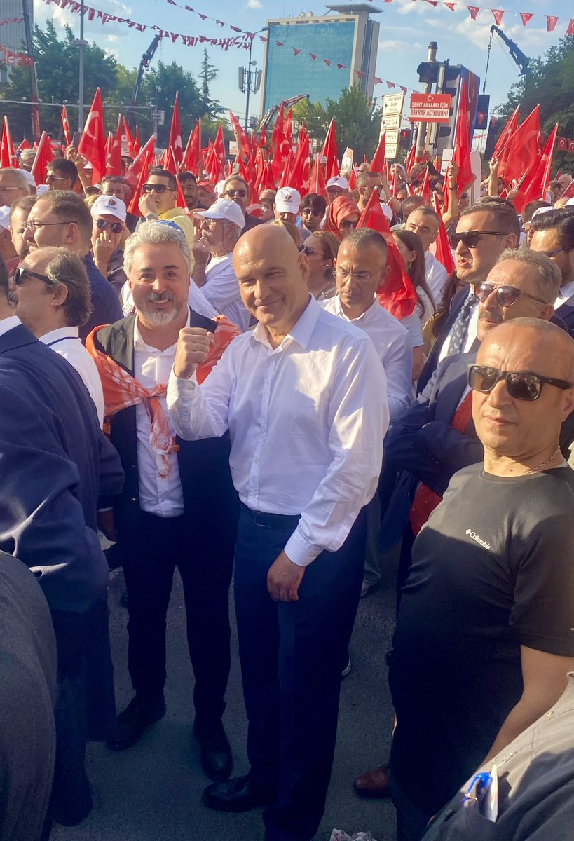 denizkaratas07's tweet photo. 📍Ankara'da düzenlenen İYİ Parti mitingine katıldık. 

Genel Başkanımız, yöneticilerimiz, il ve ilçe başkanlarımız, teşkilat mensuplarımız, dava arkadaşlarımız, halkımızla birlikte. 
birlik beraberlik ve güçlü bir Türkiye inancımızı bir kez daha ortaya koyduk. Teşekkür ediyor, nice güçlü buluşmalarda bir araya gelmeyi diliyoruz. 
#Türkiye sahipsiz değildir

#BayrakAçıyoruz 🇹🇷
#Antalya #Ankara #İYİParti #Birlik #Beraberlik #Teşkilat #Türkiye #Milliİrade #Miting #Siyaset