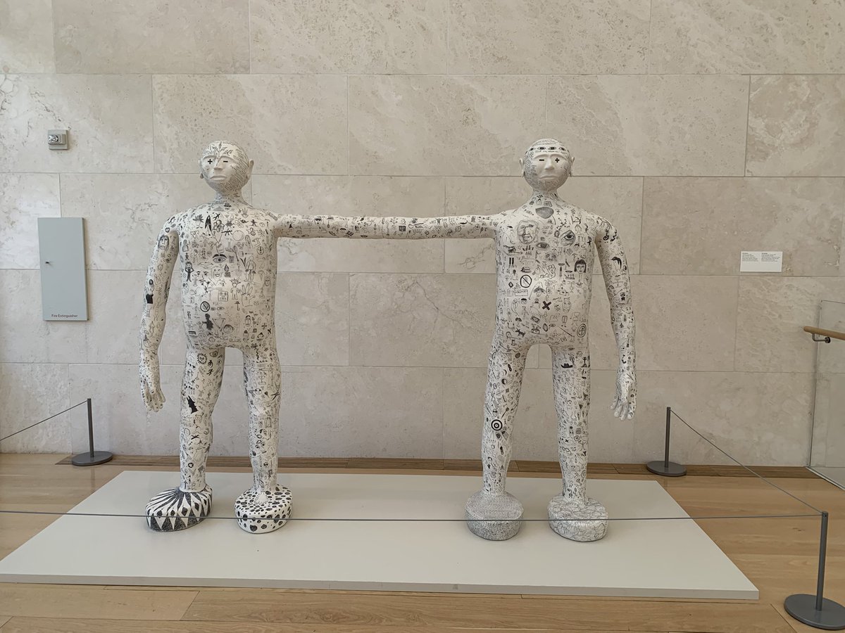 perriwhite2's tweet photo. Earlier today @nashersculpture https://t.co/yG8iAm0bVg