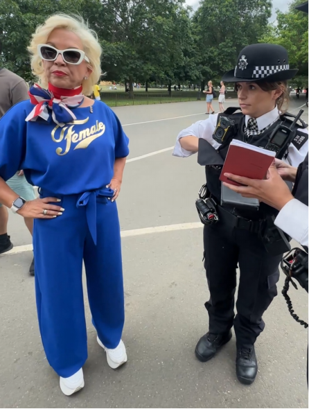 9Syht's tweet photo. @StandingforXX @ThePosieParker Posie Parker is reputedly 5ft 1 inch, the police have hired a literal munchkin, this is lunacy...... https://t.co/16oq1te23X