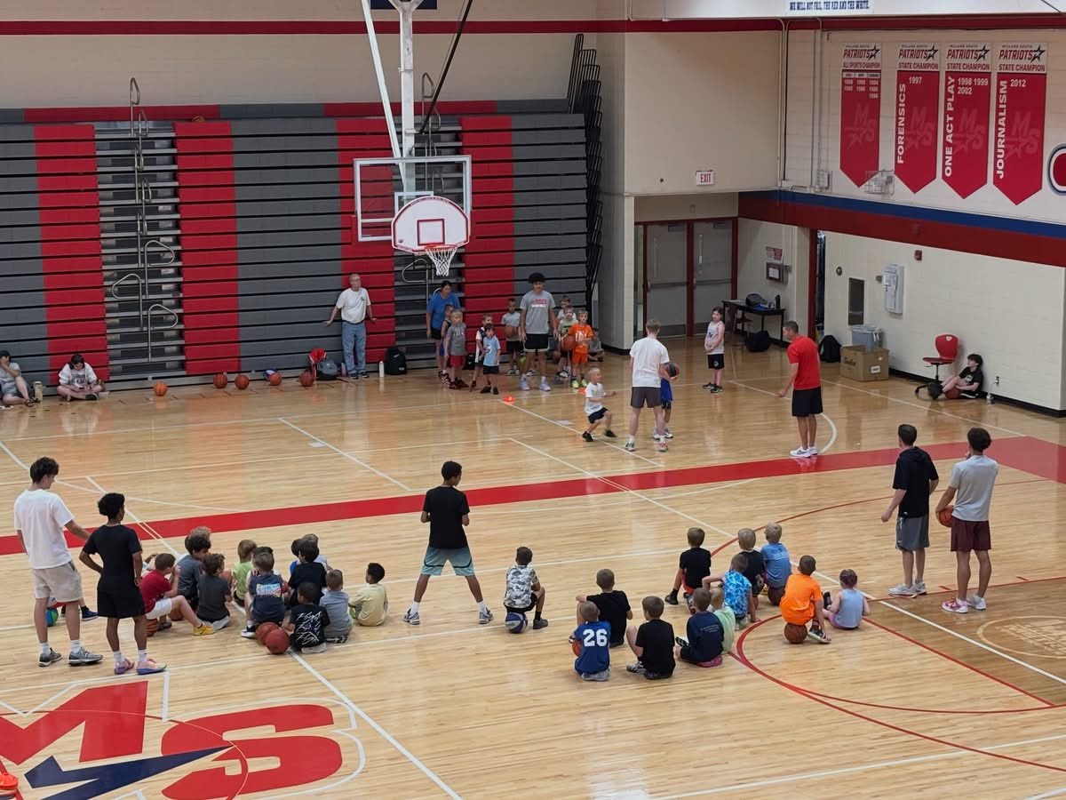 MillardSouthPBC's tweet photo. Our K–2 campers have been learning the fundamentals, building confidence, and most importantly, having fun. It’s been awesome watching these young athletes hustle, learn, and grow each week. The future is bright! 💙❤️
#PatriotBasketballClub #FuturePatriots #K2Skills https://t.co/kkH2yAaT44