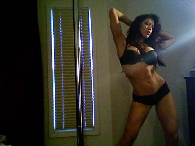 Fullscoop2's tweet photo. Melina https://t.co/Wvc1gAlJQR