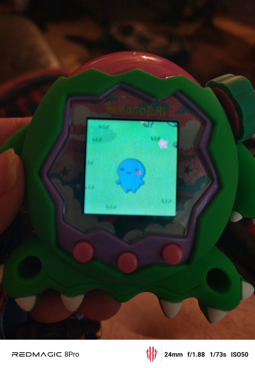 MasterMesian's tweet photo. Why did my @Tamagotchi_US turn into Blue Baby? @edmundmcmillen @nicalis (I actually freaking love this lol) https://t.co/Iz5uuEmeUh