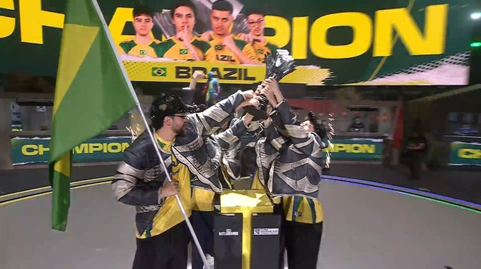 BigHeadPlays's tweet photo. O Brasil e a @GodLike_in foram extremamente bem representados nessa PNC.

Parabéns @tny7_ tudo que você está vivendo é fruto da sua dedicação e da sua disciplina.

É como eu sempre falo pra vocês:

"A vontade de se preparar tem que ser maior que a de vencer!

#dilsegodlike💛 https://t.co/4im5oBeDhq