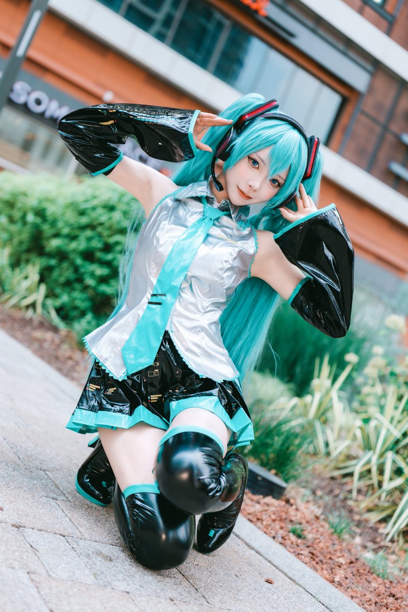 Moolering_Pic's tweet photo. Hatsune Miku (初音ミク)
@yukimuraYY2

#初音ミク #HatsuneMiku https://t.co/woynRA5mR0