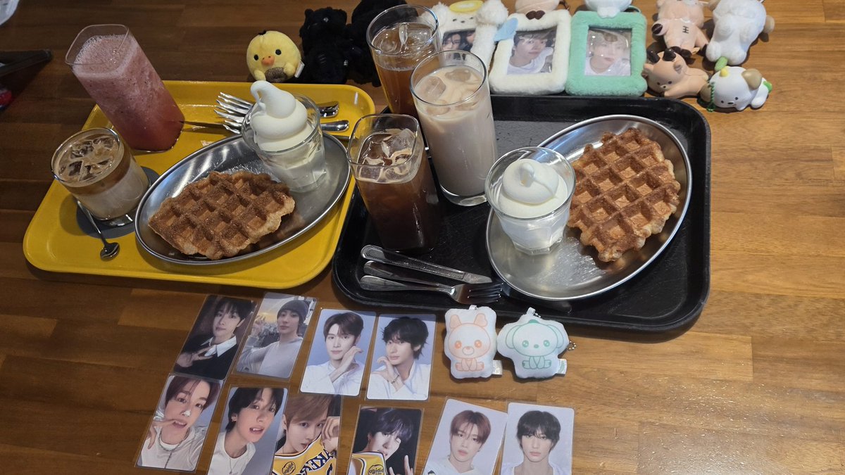 SCCY0104's tweet photo. 🥲🧡 @oceanbyblue @SCXCY14 @naejwingong https://t.co/mCrSyEjhEJ