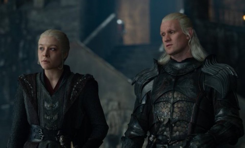 evanprtez's tweet photo. vamos galera… targaryens https://t.co/PNp1jH4ThT