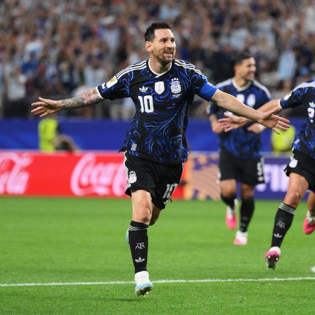 BekeweiAjuwa's tweet photo. Sincerely, I'm enjoying the massive cooperation, harmonious unity, amplified motivation and mutual support among the Barca💙❤️, Spanish🇪🇸 and Messi🇦🇷 fans on this platform.

I thank you all for the brotherly atmosphere surrounding our activities on this platform.

Let's continue with the high collective energy💙❤️🇪🇸🇦🇷
