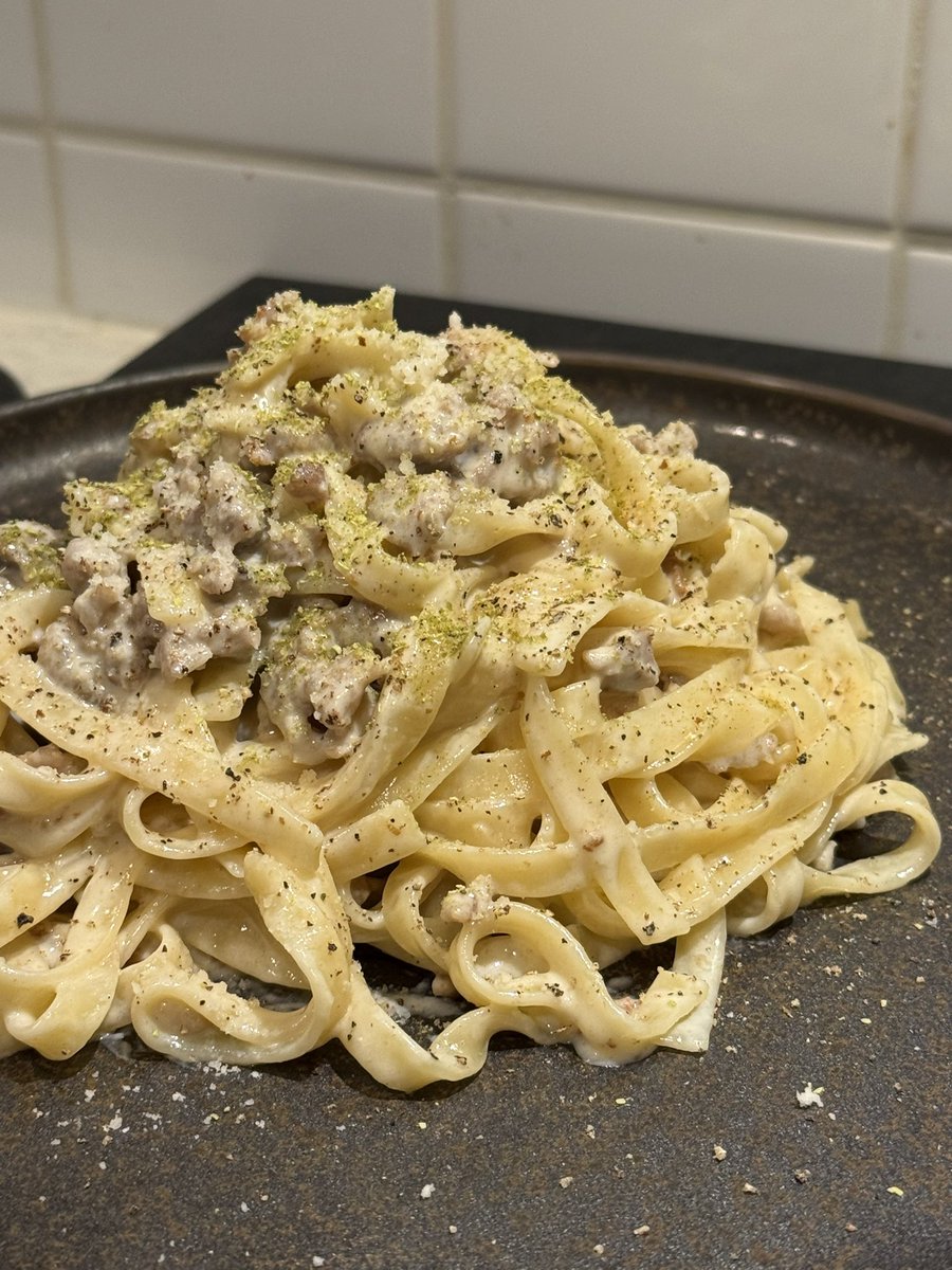 from0594's tweet photo. サルシッチャのクリームソースパスタ。 https://t.co/fcNixIsEBC