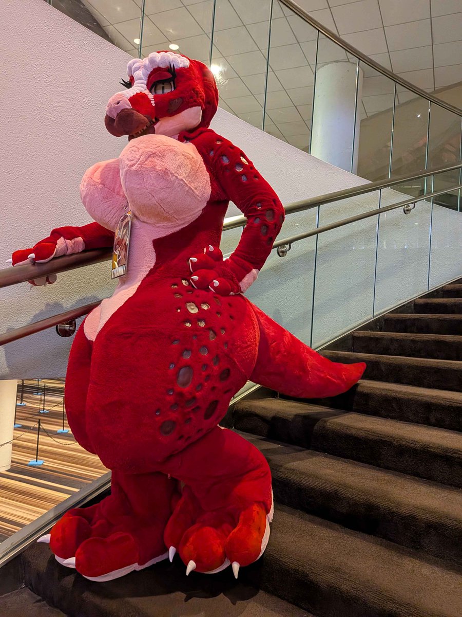 TyrannyTRexUwU's tweet photo. Anthrocon is in just a few short days! I'm so excited, who's gonna be there? I'm very excited to see friends~ https://t.co/ndbCUnF8qb