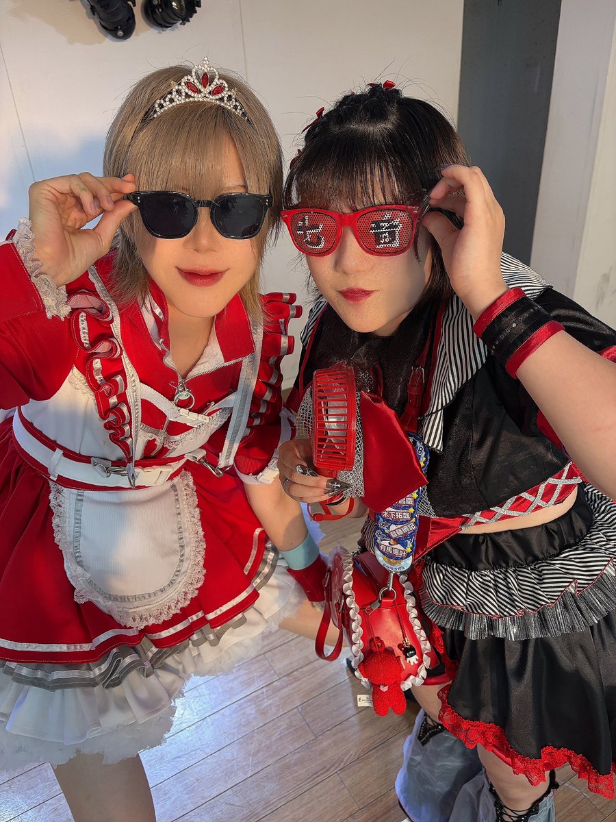 nakuru_izamai's tweet photo. 平田公園グリーンドームからの
新栄五一（姫なの生誕＆改名パーティー）
お越しいただいた足軽の皆の衆、実に大義であった！

平田公園で全力で遊んでびしょびしょになり
五一で姫（七音）ちゃんになり
たくさん暴れさせてもらいました🛝👑
共に戦ってくれた皆、ありがとう⚔️ https://t.co/zFhL17Rkkt