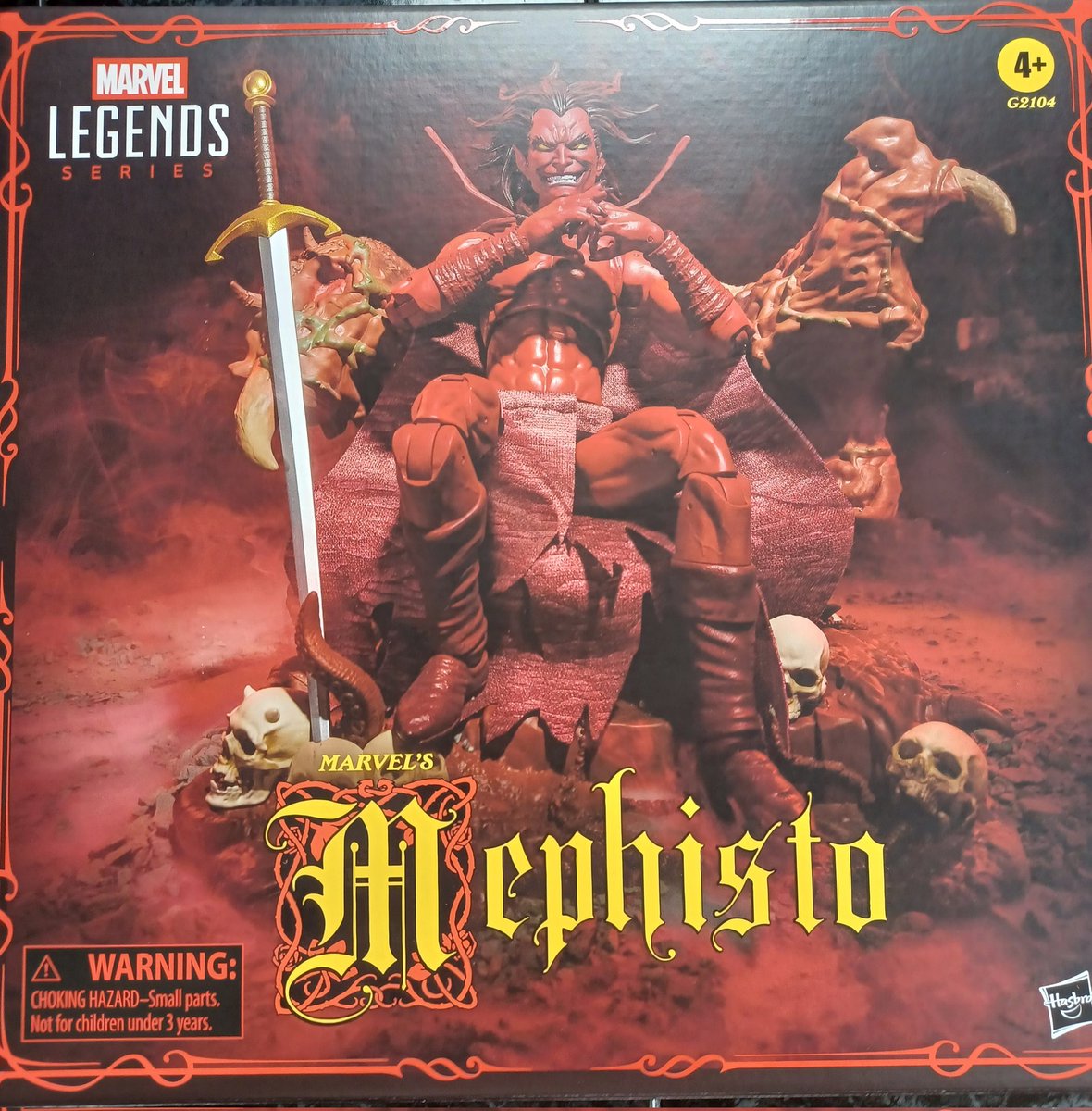 nerdwonderfull's tweet photo. Oh what do you do when the devil shows up at your house on a Sunday morning ? #marvel #marvellegends #legends #hasbro https://t.co/QNtS5kveDe