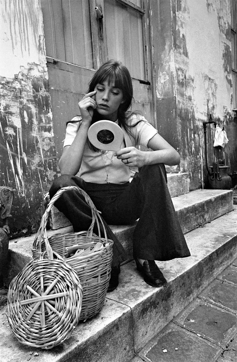 oraclesin's tweet photo. Jane Birkin, 1970. https://t.co/VyVopzgAqQ