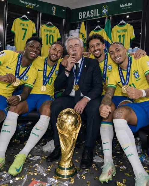 FlamenGOL_81's tweet photo. A final da Copa do Mundo será no dia 19/07.. E eu não consigo ver outra seleção lá, a não ser o Brasil. 

O Brasil precisa ganhar essa Copa do Mundo!! 

O Brasil inteiro merece parar pra assistir uma Final de Copa em um Domingo às 16h da tarde. O País merece muito essa alegria.. Seremos Hexa!!