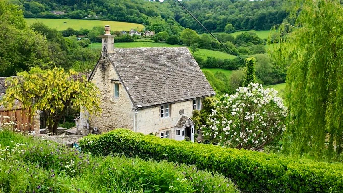 ClarksonsFarm1's tweet photo. Beautiful British countryside❤️ https://t.co/iarRmULGZa