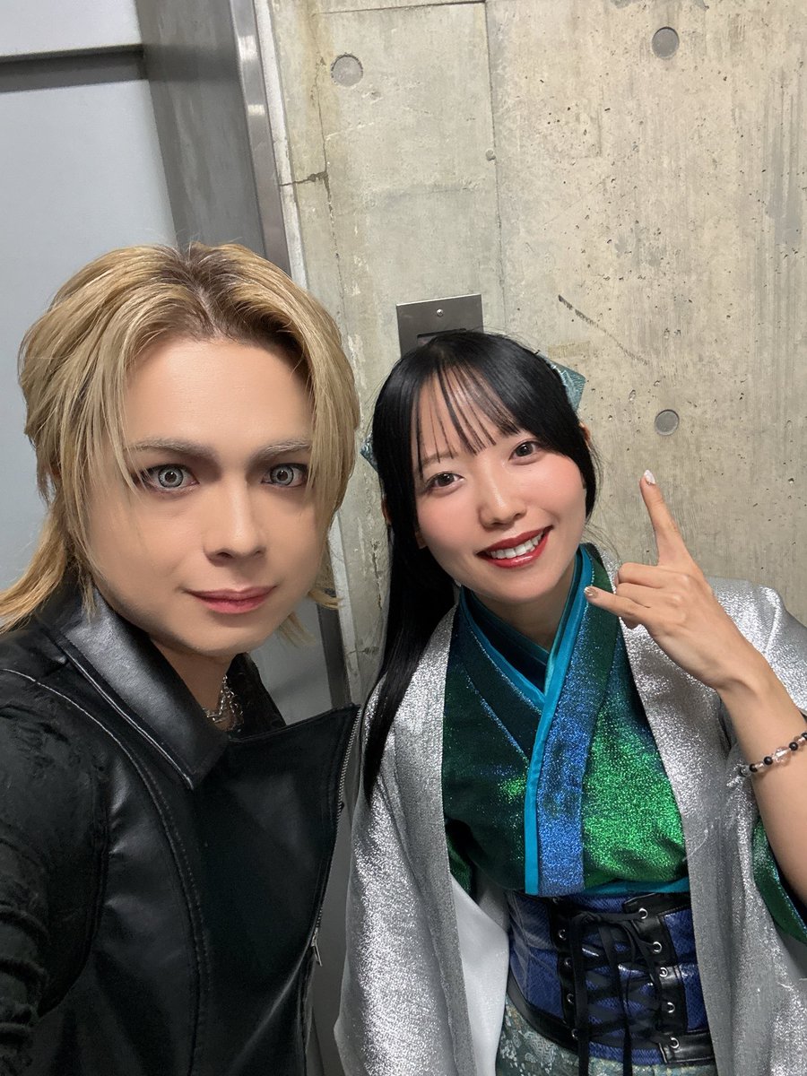 opera_ayame's tweet photo. PRJありがとうございました！
来年は出演はしないことになってますが、今後のPRJもお楽しみに！

素敵なメタルバンドの祭典、今日も素敵な空間をありがとうございました！
ここで得た興奮をそのままツアーにも引き継いでいきます🎹 https://t.co/zoOUrMunWz
