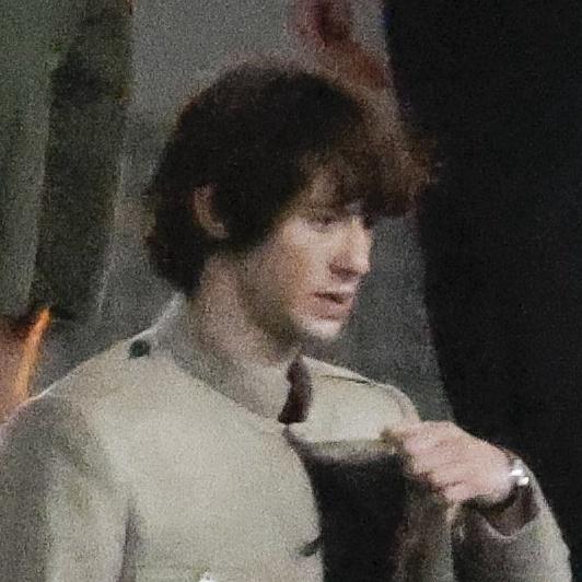 te4rexzy's tweet photo. this wig really suits him imo https://t.co/l4hSwEhpwM