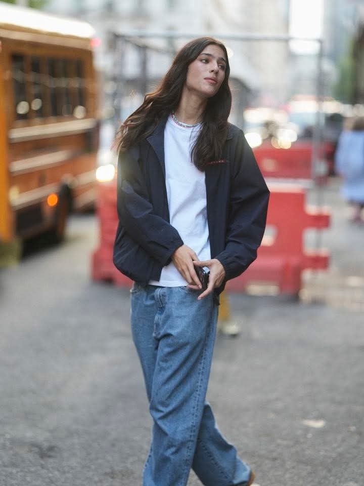 ev3_SN's tweet photo. Completely fallen for you, Loli. Its a full-on crash landing at this point.💘☺️🤍👖👕 https://t.co/2ldraPwfwV