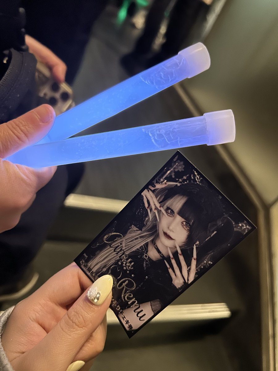 you_0607's tweet photo. 今日は初地下アイドルの現場に参戦した！
楽しかった(っ ॑꒳ ॑c)
激しめの曲もあって久しぶりにバンギャの血が騒いだ笑
盛れた自分も載せとく笑 https://t.co/NoZ8d4271e