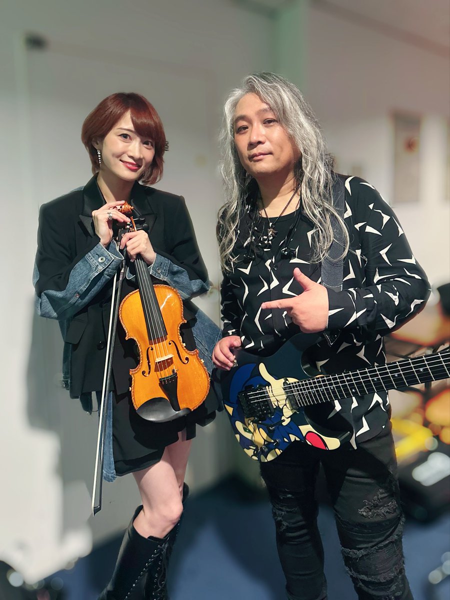 AyAsA_violin's tweet photo. #ソニックライブ 
『SONIC - LIVE! A Musical Odyssey of Sonic the Hedgehog』
瀬上さんをはじめ凄腕な素晴らしき皆々様とご一緒できて光栄すぎました🎸🎸🎹🥁🎸🎷🎷
皆様全員とお写真撮れなかったのが悔やまれますが本当にかっこよかった！！！✨ https://t.co/mJxT0qf5pe