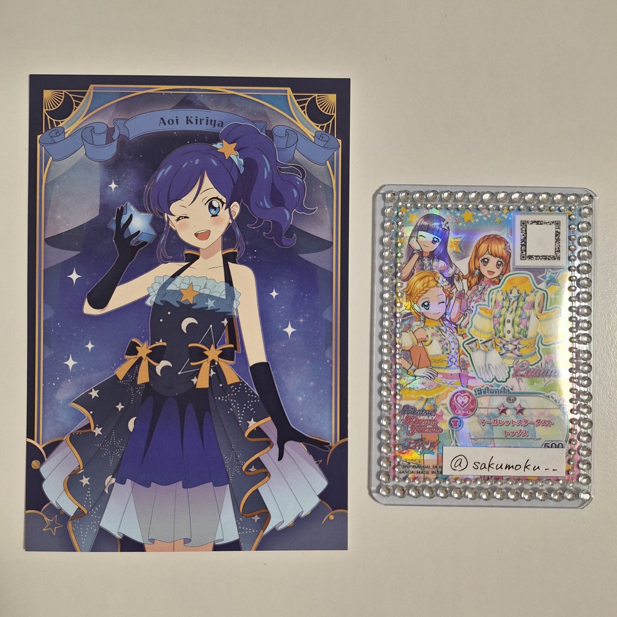 sakumoku__'s tweet photo. アイカツ！ ルクア LUCUA Osaka POPUP ポップアップ ショップ トレーディング ブロマイド 星空ドレス 特典 交換

譲⌇蘭(アップ)、スミレ(引き)2
特典：あおい
求⌇いちご(アップ&amp;引き)、ひなき(引き)
特典：スミレ

୨୧ 求いちご,スミレは友人分となります。
いちご決まるまでひなき単体不可
⬇ https://t.co/8XkVPXeUsB