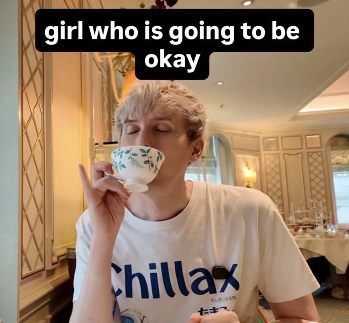 phlounge's tweet photo. @thedanhowell @itoldyoualie 3 classics for you https://t.co/8d0uy9739l