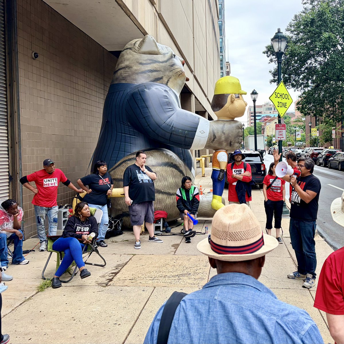 willforphilly's tweet photo. Proud to stand alongside committee people and ward leaders from across the city in support of striking workers at the Sheraton who are fighting for the contract they deserve. 

Support them and their union, @uniteherephilly and head down to the picket line!

📸 @phillyfirstward https://t.co/lPjSb7jcKk