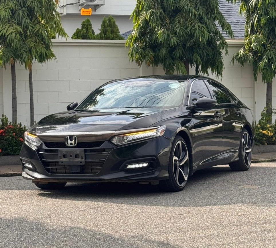 FrankDoe101's tweet photo. Got deals on deals — Get in touch and make a pick
2018 Toyota Rush — 215k 
2017 Honda Civic EX - 138k 
2019 Honda Accord — 210k 
2018 Honda HRV EX — 170k

Hit the dm / WhatsApp 0279070855

#YourCarGuy 🚘🕺🏽 https://t.co/bYnwQvC2XJ