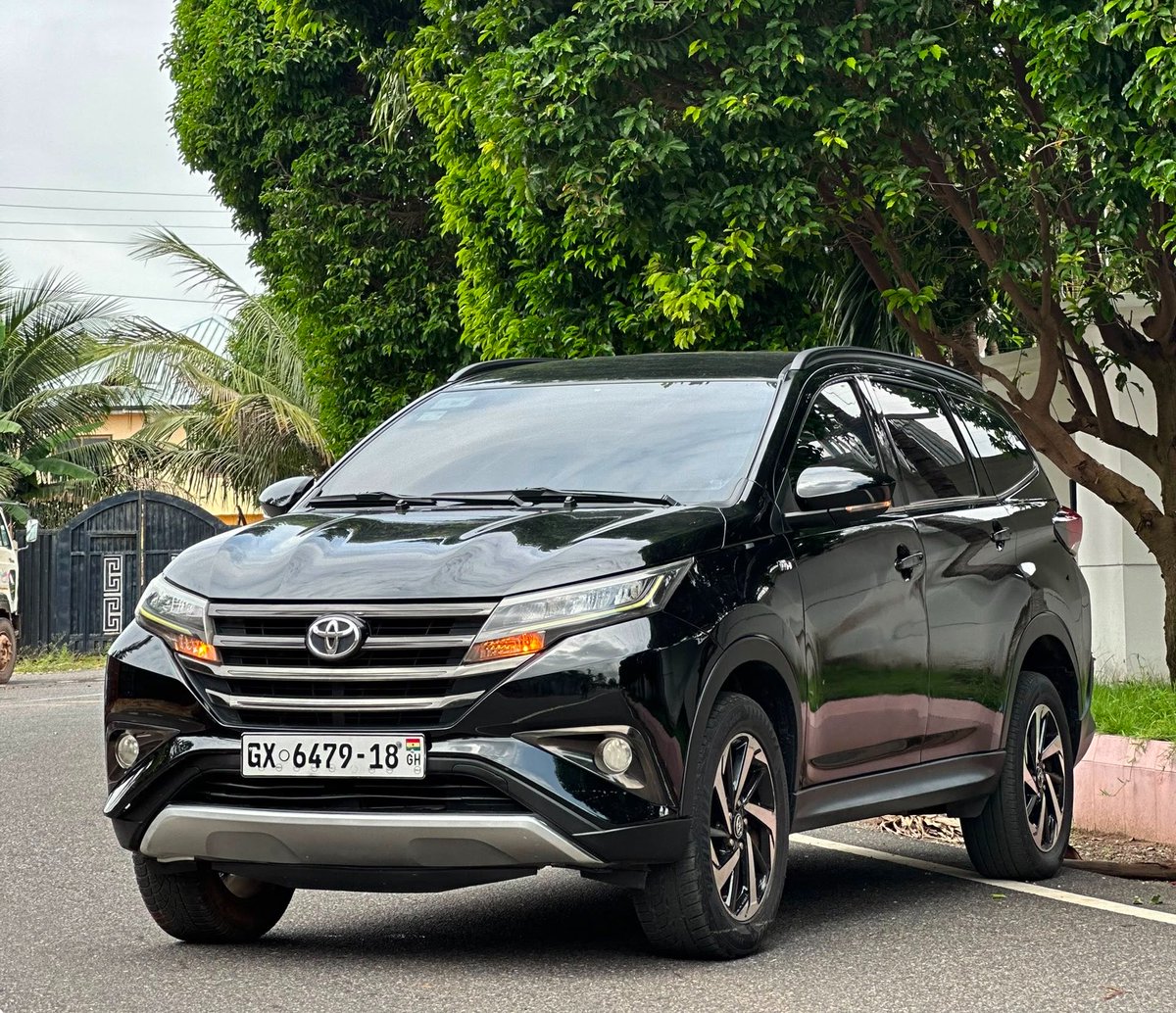 FrankDoe101's tweet photo. Got deals on deals — Get in touch and make a pick
2018 Toyota Rush — 215k 
2017 Honda Civic EX - 138k 
2019 Honda Accord — 210k 
2018 Honda HRV EX — 170k

Hit the dm / WhatsApp 0279070855

#YourCarGuy 🚘🕺🏽 https://t.co/bYnwQvC2XJ