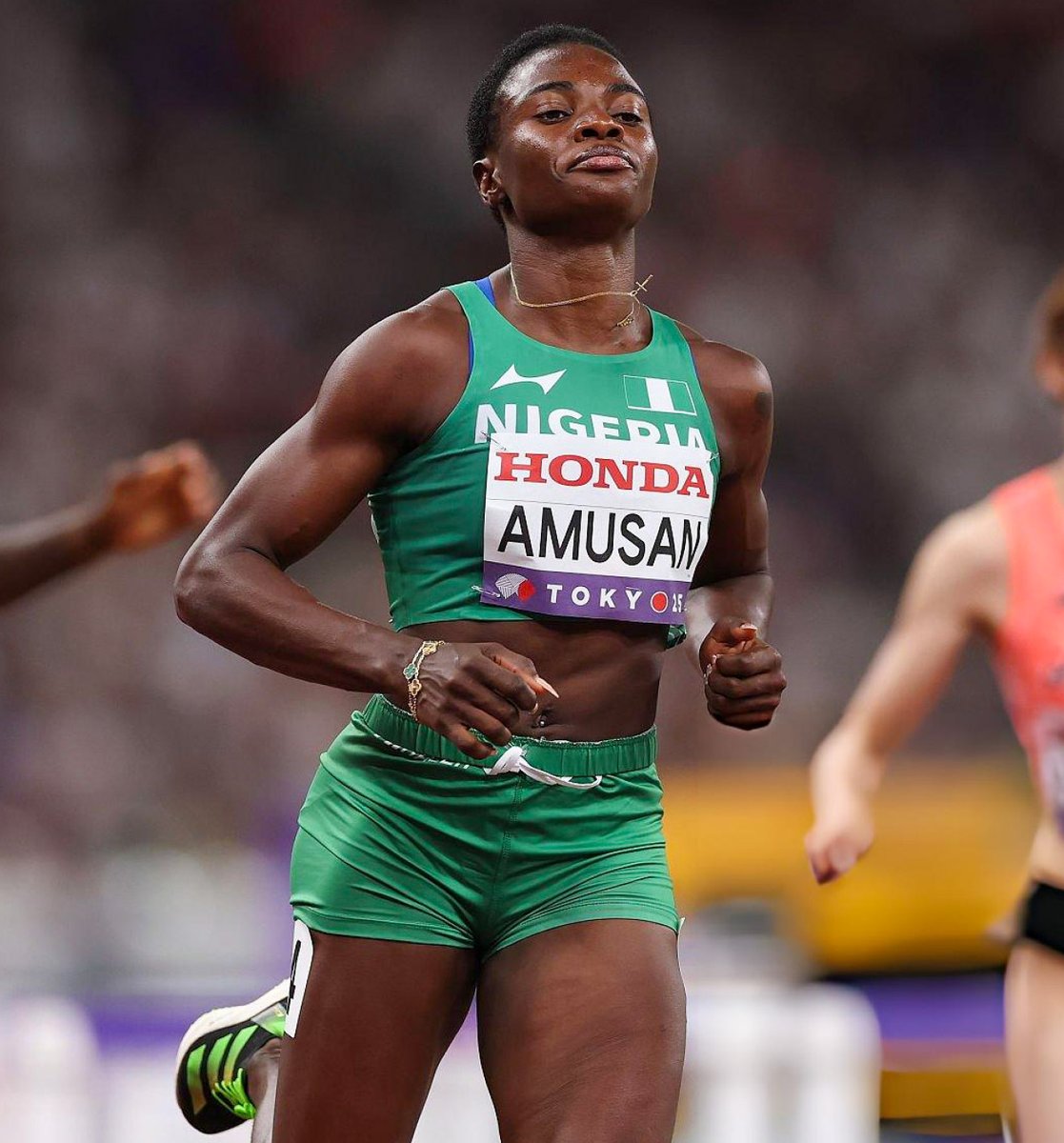 TrackGazette's tweet photo. Tobi Amusan 🇳🇬 won the first heat of the women's 100mH at the Paris Diamond League, crossing the finish in 12.39s (0.4).

Nadine Visser 🇳🇱 was 2nd in a Season's Best (SB) of 12.44s, while Jamaican Champion Demisha Roswell 🇯🇲 was 3rd in 12.46s. https://t.co/rZnPIxhWXW
