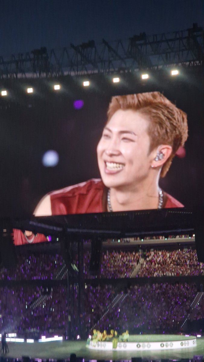 moonchild⁷ cantó con BTS en Madrid!!!!!★ tweet media