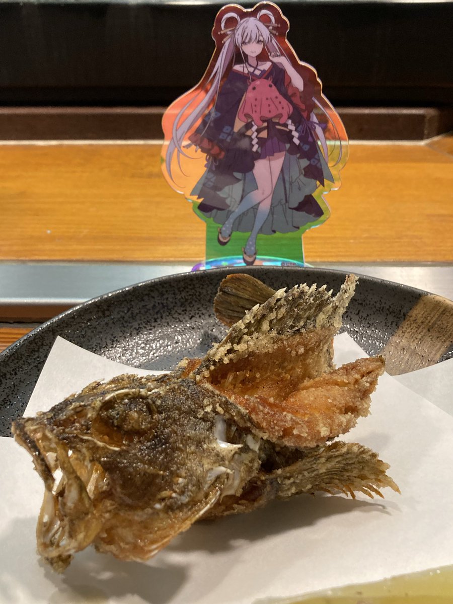 sankakuzz's tweet photo. 夜店の後に乙さん　@surly2022  と「海賊」さんに行ってきました！
お料理の一つ一つに手が込んでて美味すぎる。お酒が進んでしまいました🤤 https://t.co/1iyo1YDNHU
