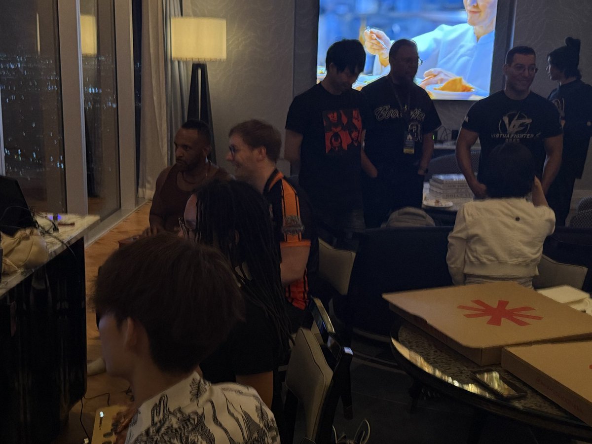 Ray @ Evo Vegas 2026 tweet media