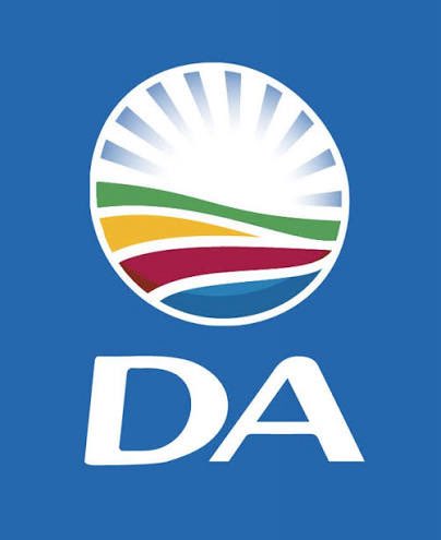 🇿🇦SOMAGWAZROV🇿🇦 (Ikwerekwere lase EC) tweet media