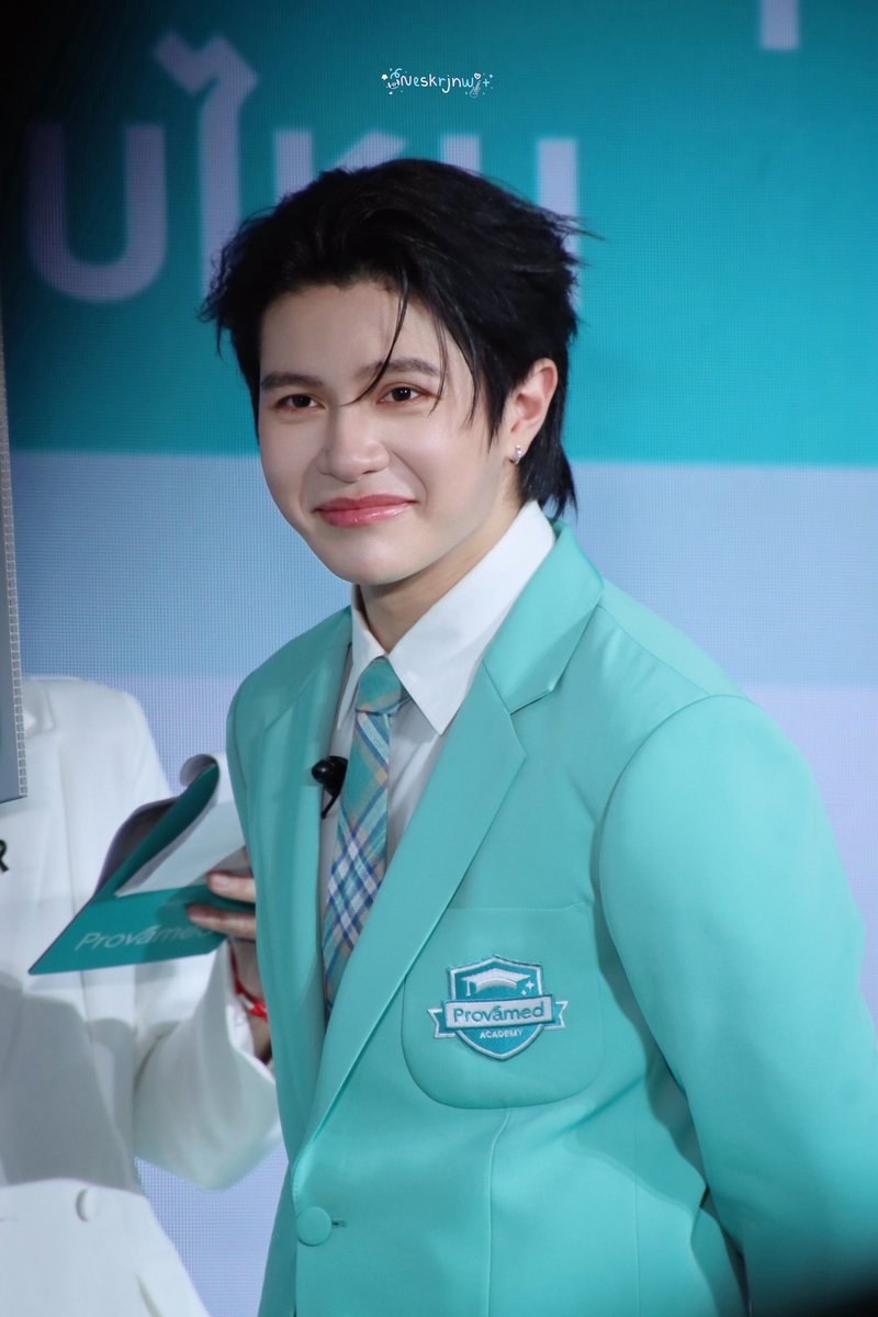 neskrjnw's tweet photo. ใครแกล้งนู๋ 😂

WILLIAM PVM SKIN CLASS

#ProvamedxWilliam
 #williamjkp @Williamjkp1 https://t.co/N08KQ83jmA